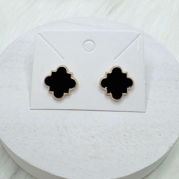 The Woman’s Awesome Wallet & Jewelry Bundle B - Picture 10 of 11